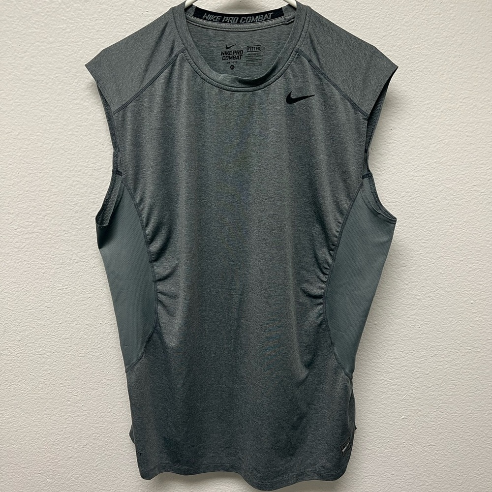 Nike Pro Combat workout tank XL